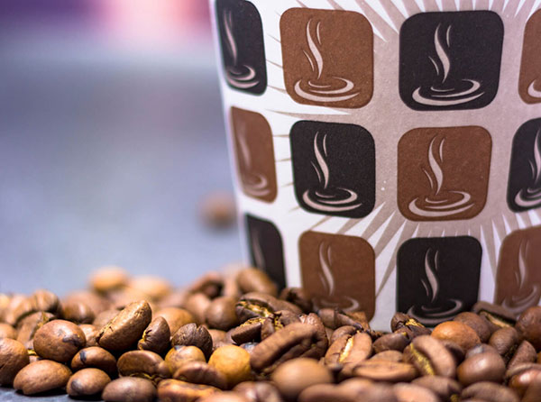Table top vs. floor standing coffee vending machines